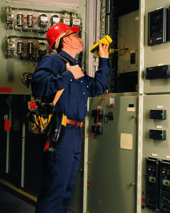 Enhanced Safety with Flame Resistant Work Uniforms